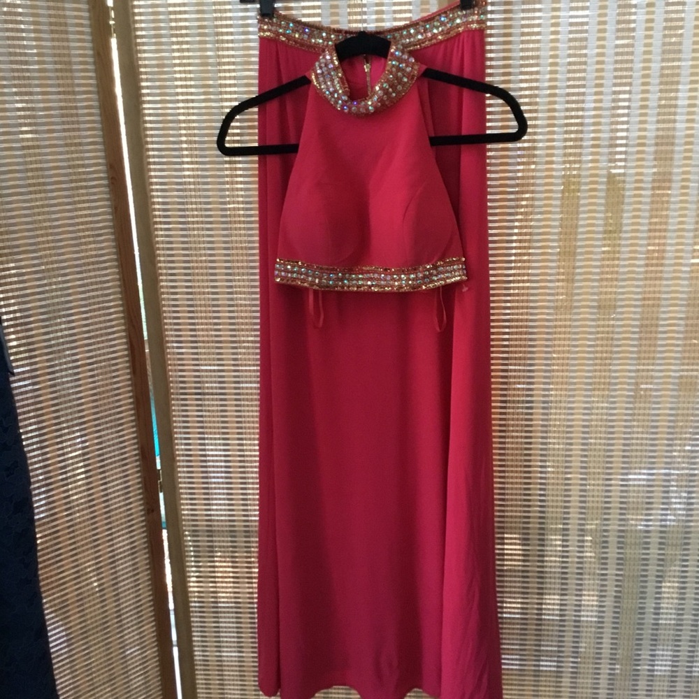 NWT $239 Joanna Chen 2 piece set.